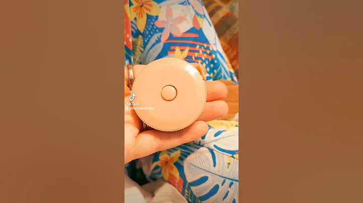 Never lose your measuring tape again! Birb! #retractablemeasuringtape #measuringtape #amigurumi