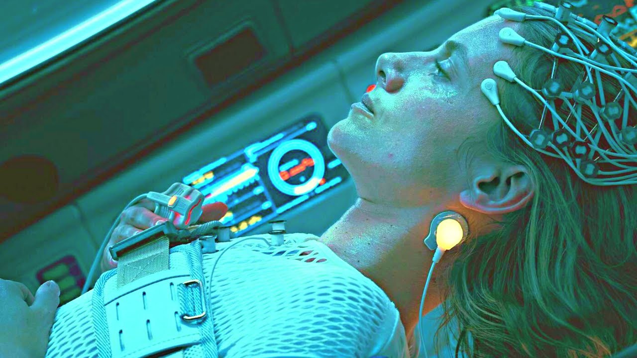 A lady wakes in a cryogenic chamber without really any memory of how she arrived