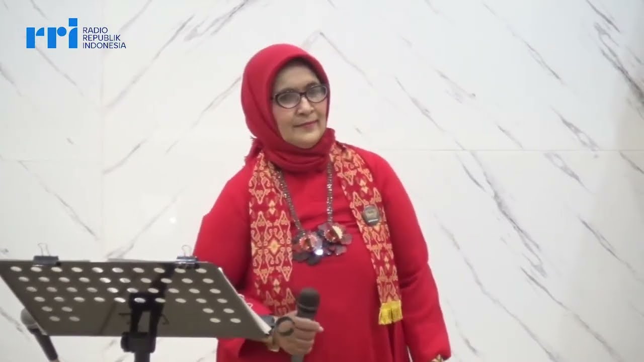 DESEMBER KELABU - SRI MULYANI ( COVER )