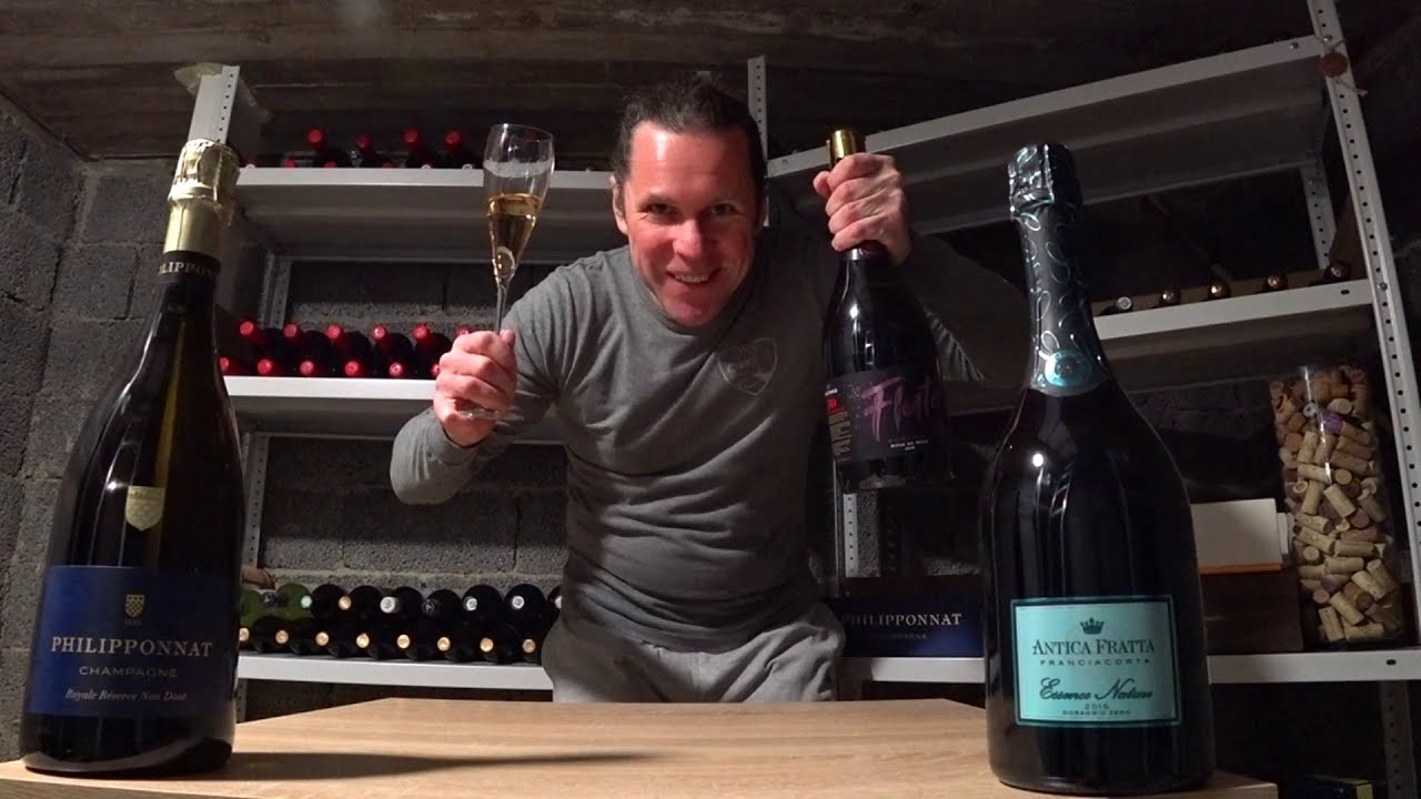 Шампанское Мысхако экстра-брют Пино Нуар МАГНУМ розе 1,5 литра. Брют ...