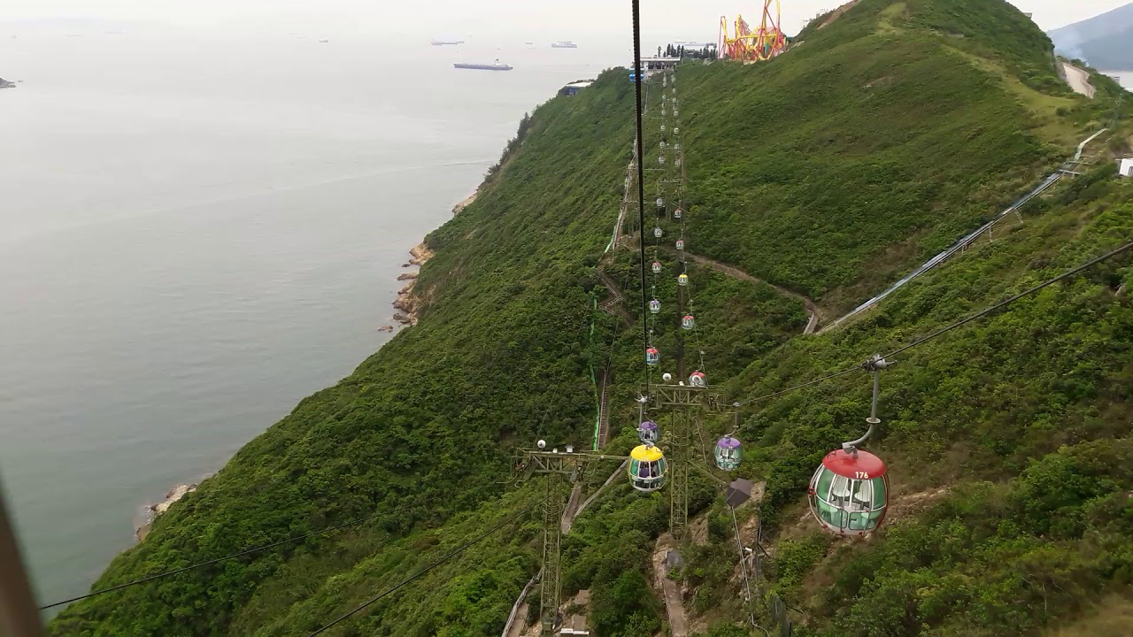 Cable Car ride in Ocean Park, Hong Kong - YouTube