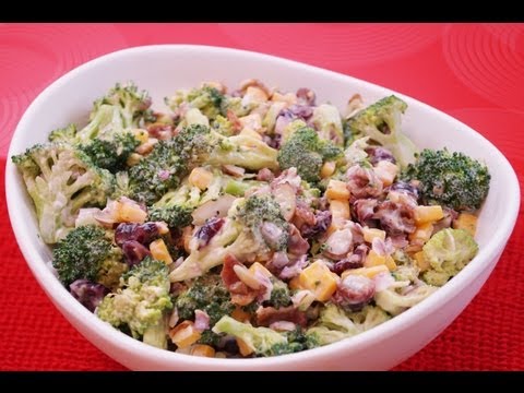 Видео рецепт Салат с пеканом и брокколи
