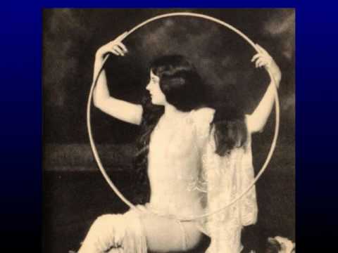 Alfred Cheney Johnston Collector's Guide