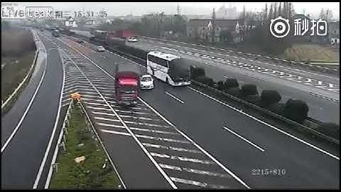 Car missed it exit and causes two semi-trucks to crash | Please subscribe |