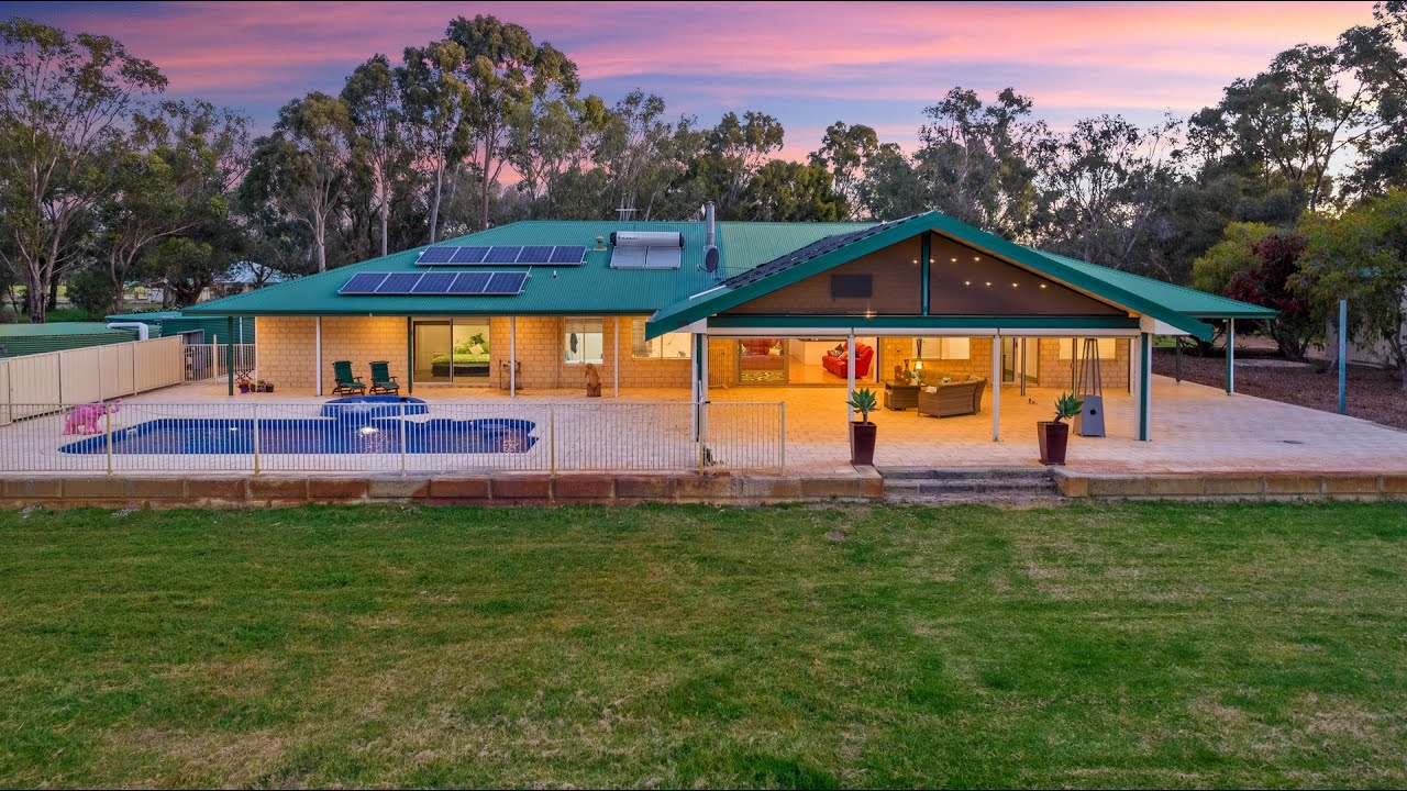 OAKFORD, 120 Byford Meadows Drive Exceptional acreage estate with the
