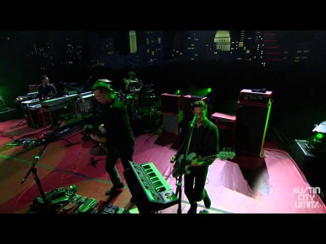 Austin City Limits Web Exclusive: Queens of the Stone Age Kalopsia class=