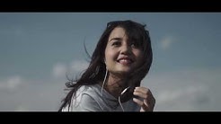 Indria Sastrotomo - Jatuh Hati (Cover Raisa)  - Durasi: 3:28. 