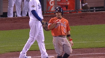 HOU@KC Gm1: Altuve goes 3-for-5, makes diving snag