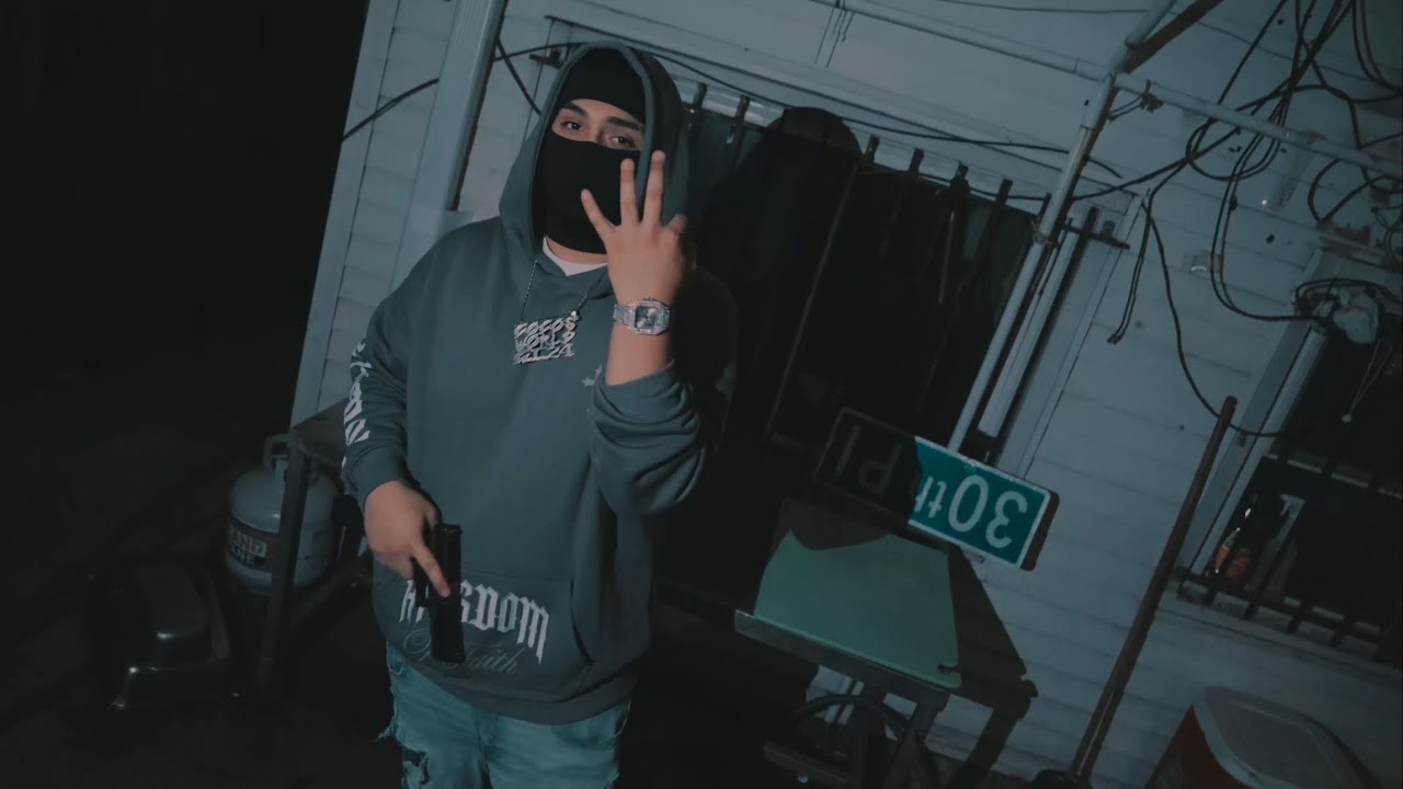 Watch RUNDKOWN CT "VEC" (OFFICIAL VIDEO) 🎥 @EA_4K_FILMS on YouTube Watch RUNDKOWN CT "VEC" (OFFICIAL VIDEO) 🎥 @EA_4K_FILMS on YouTube