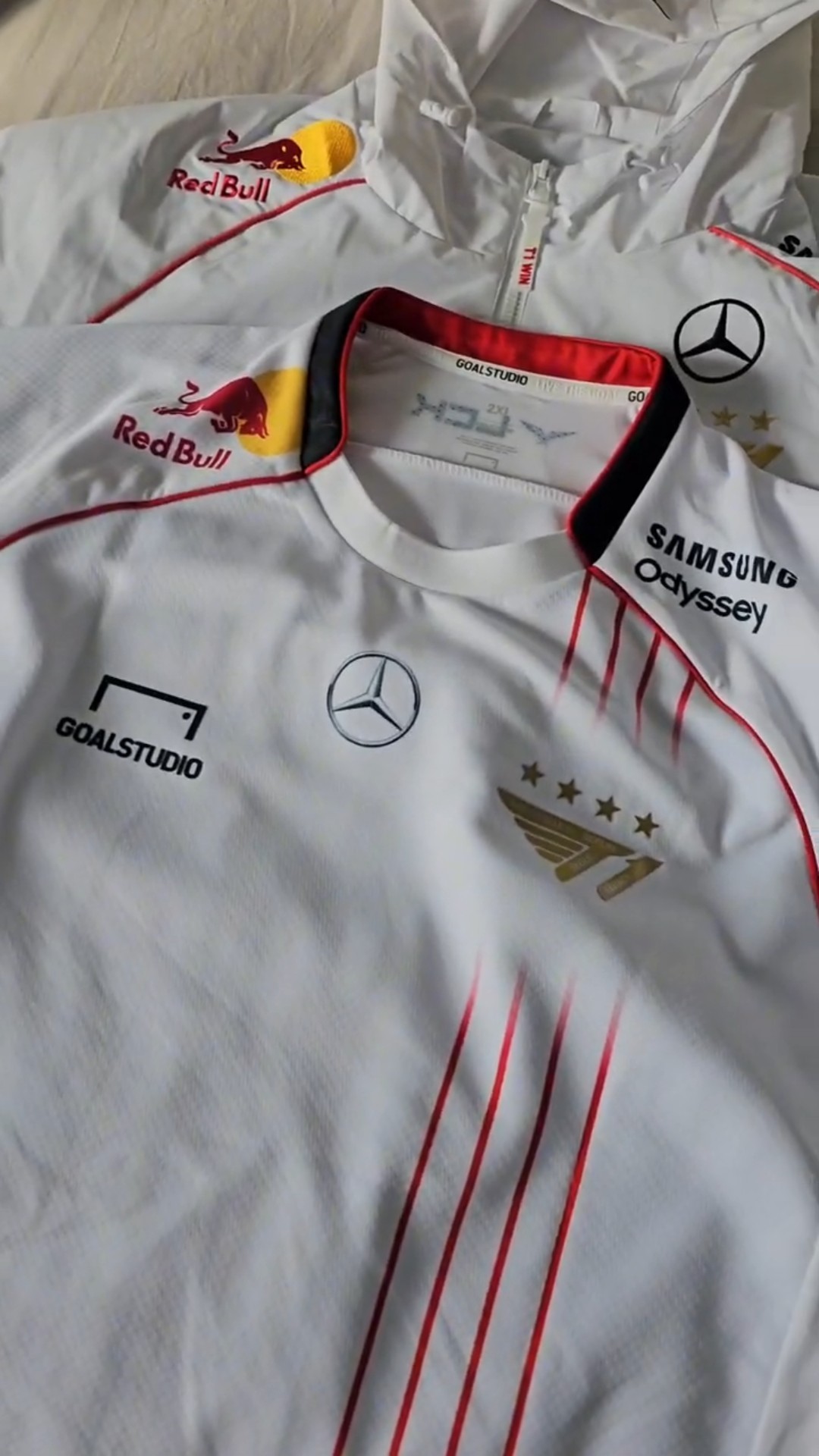 T1 Worlds 2024 uniform jersey and jacket details #T1 #Worlds2024