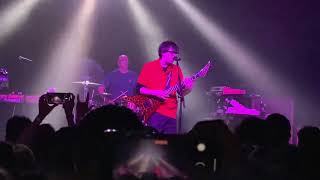 Watch Weezer Thank You And Good Night video