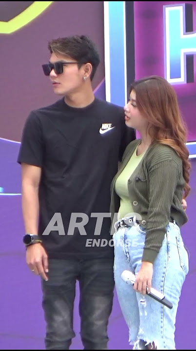 Romantis NABILA MAHARANI & TRI SUAKA Karnaval SCTV Alun Alun Trenggalek