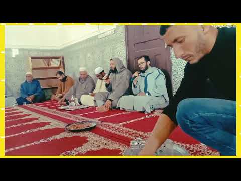 طرقت باب الرجا والناس قد رقدوا