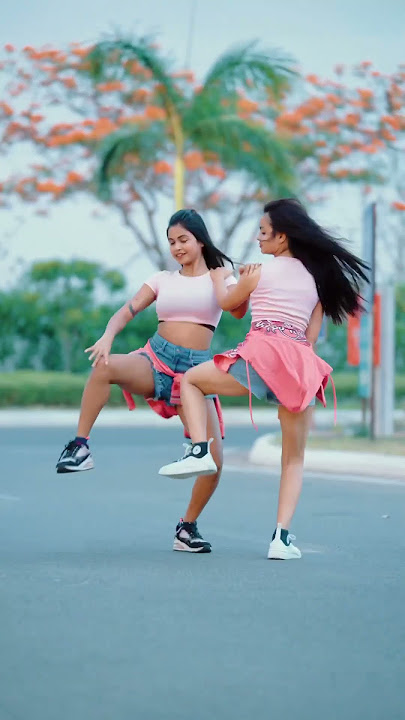 Beauty Khan VS Sona Dey? 😍💯🥵 #dance #viral #ytshort #shorts