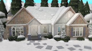 Building a Winter Suburban Home in Bloxburg + FACECAM
