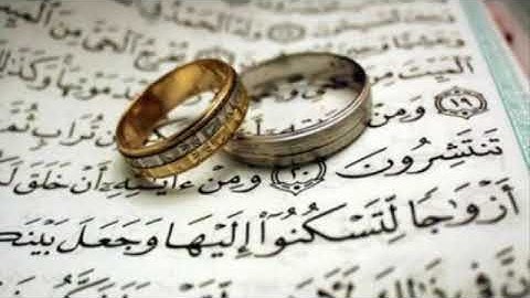 و من آياته أن خلق لكم من أنفسكم أزواجا لتسكنوا إليها و جعل بينكم مودة و رحمة - تلاوة رائعة