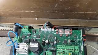 Programacion Apertura Y Cierre Del Motor De Puerta Roger H30