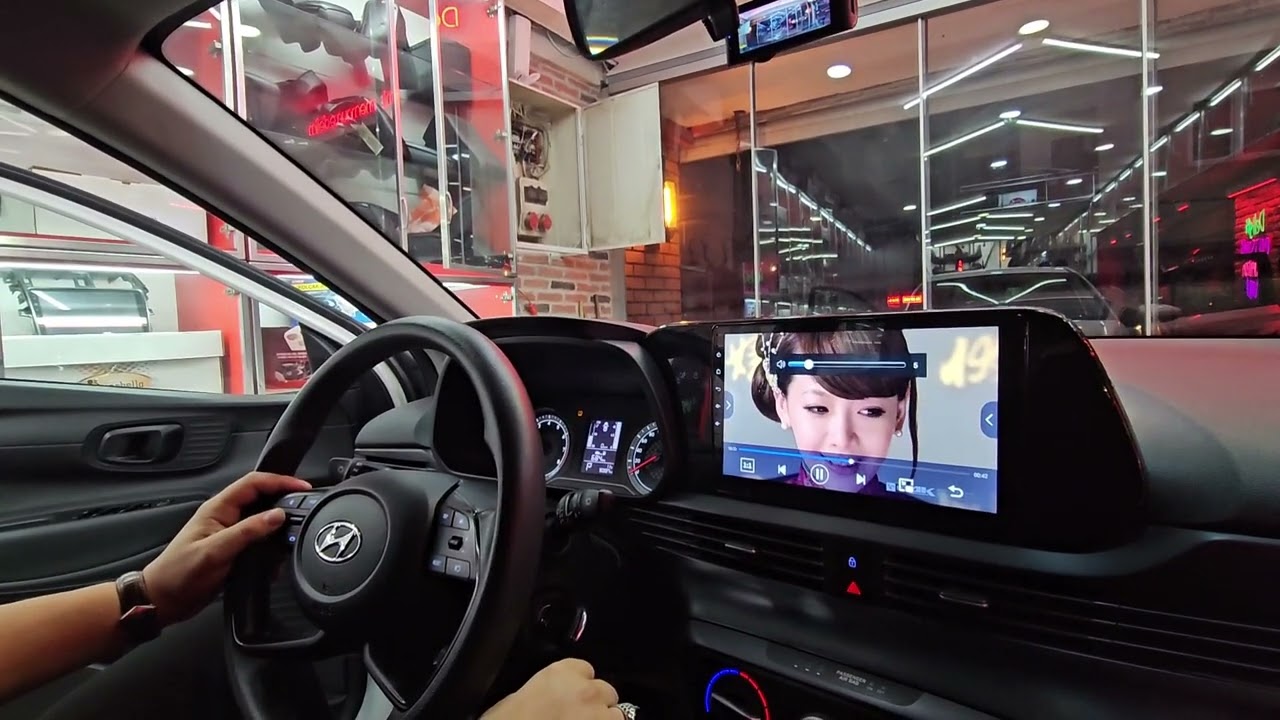 Hyundai i20 Kablosuz Carplayli Android Multimedya Ön Arka Kayıt Cihazı