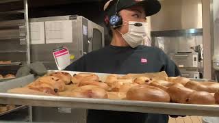 TRABAJANDO EN DUNKIN