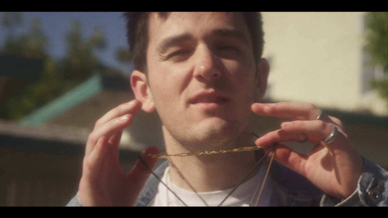 Arms Akimbo - "Miscommunication" (Official Video)