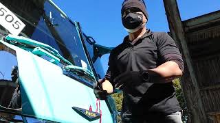 Amazonで4,600円のメッキリッドパネルを、あえてそのまま貼り付けて見る。