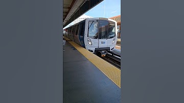 Bart Train at Walnut Creek Station