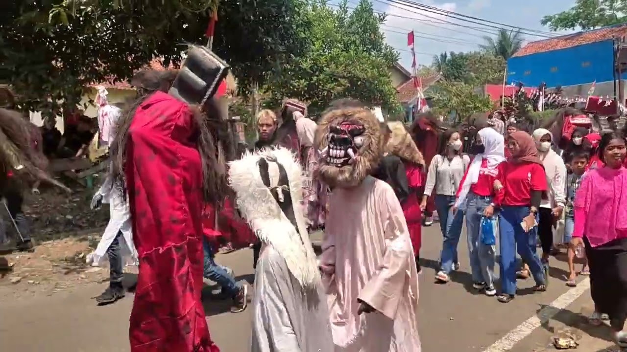 Kesenian Pawai Barongsai 17 Agustus 2022 Desa Mekarwangi Kec Haurwangi