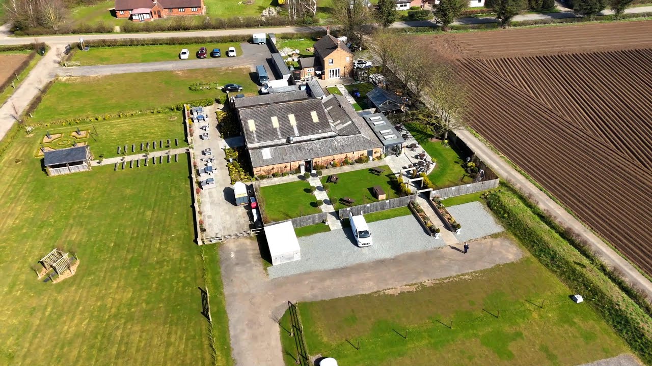 THE BEVERLEY BARN, BEVERLEY, HUMBERSIDE DJI MINI 4 PRO, DJI POCKET 3 INSTA 360 X4 FOOTAGE