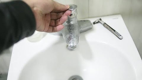 (VTC14)_200 hộ dân ở chung cư bức xúc vì bị cắt nước kéo dài