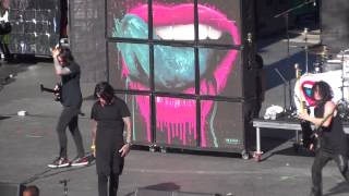 Falling In Reverse - Alone Live @ Epicenter 2013