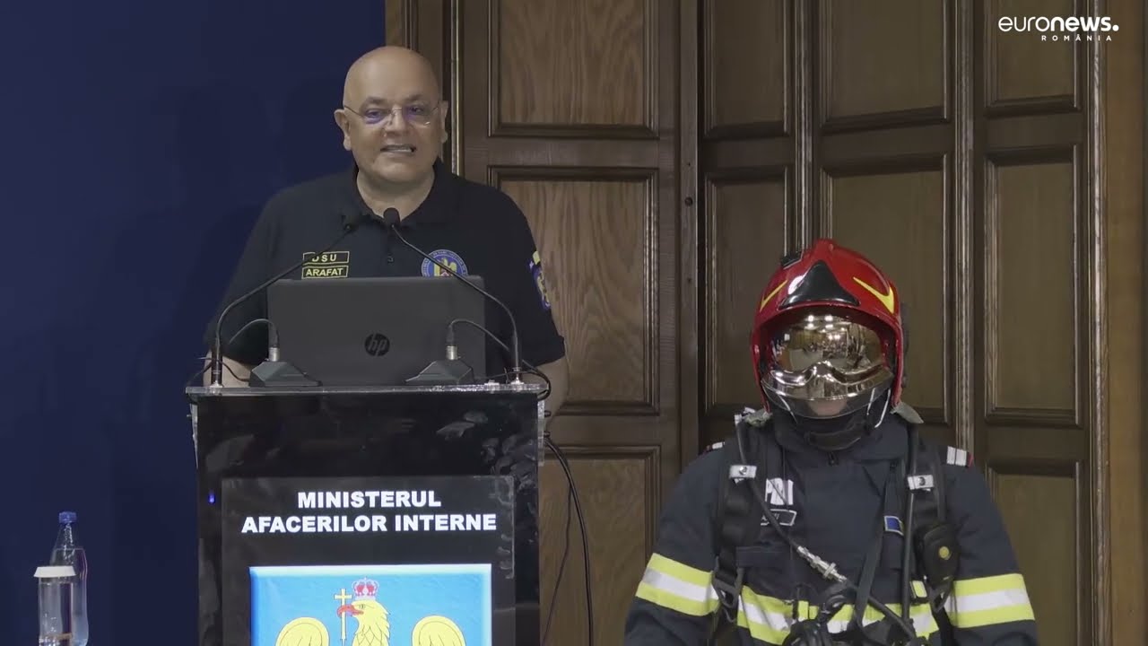 Raportul intervenției pompierilor la Crevedia. Raed Arafat: Au fost echipați corespunzător