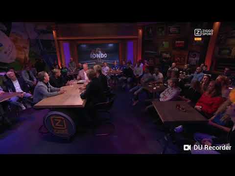 Jack van Gelder uit zijn plaat tijdens Rondo