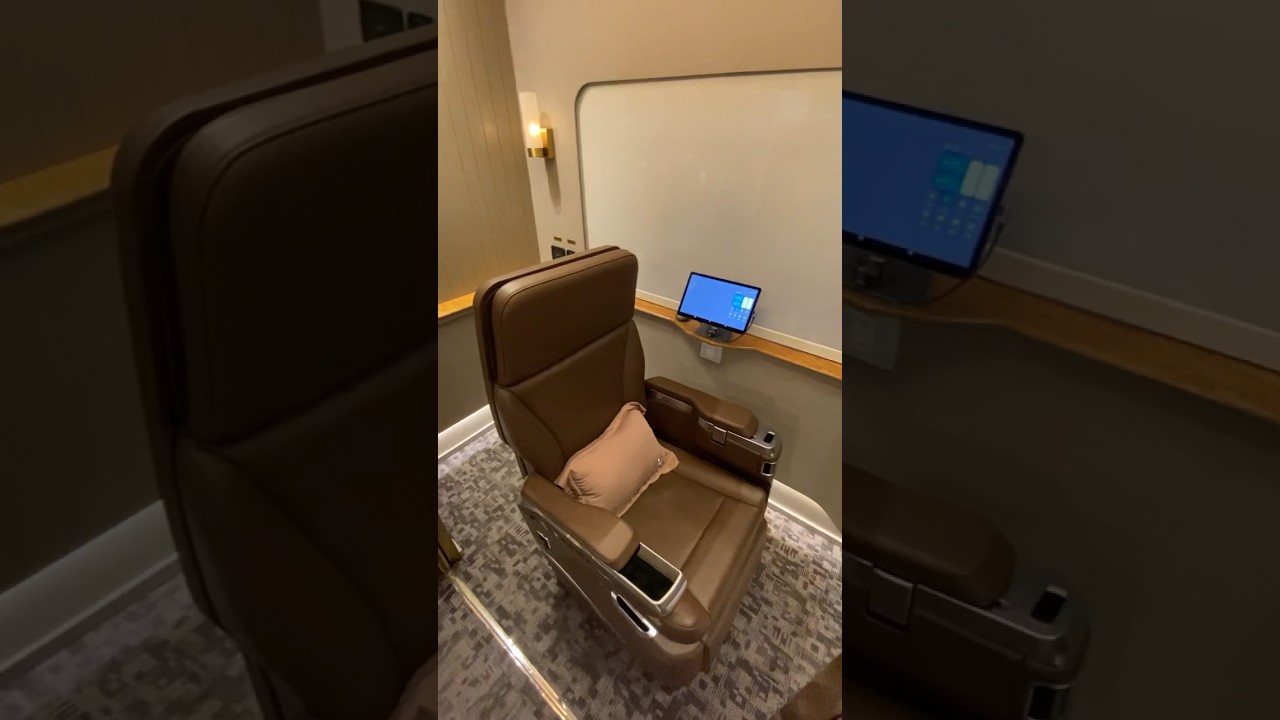 Kereta Api Bima Compartment Suites Interior 