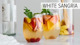 WHITE SANGRIA WITH MANGO AND BERRIES | fruity white wine sangria