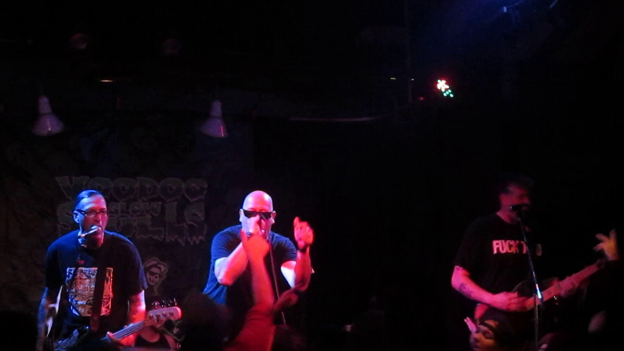 Voodoo Glow Skulls Let's Shoot the Moon LIVE at the Catalyst 113