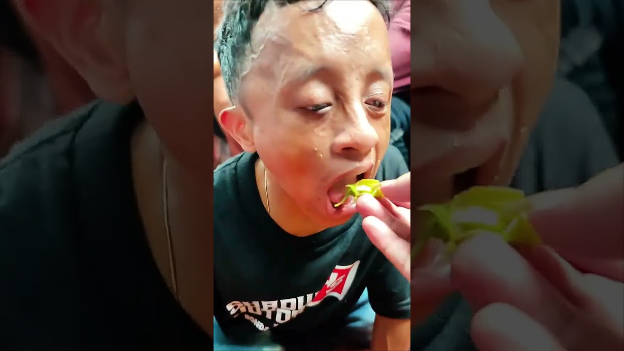 Dikurung Biar Ngga Pecicilan Keinjak Orang