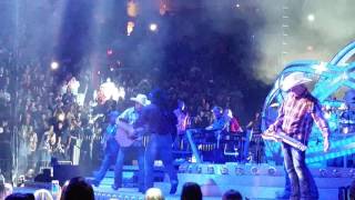 Garth Brooks in Phoenix Oct. 2015-4