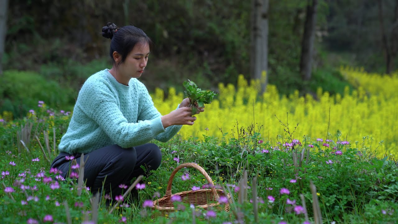 Turning Wild Herbs into Delicious Food! Magic Recipe!