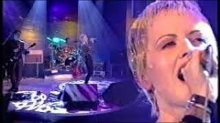 The Cranberries : Shattered, destrozada.