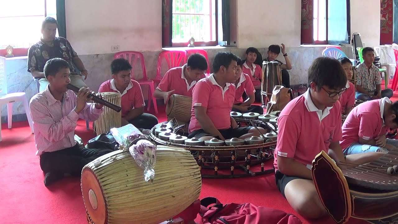 เดี่ยวสารถี รอบวง (deaw-sa-ra-tee) โดยนักเรียนเตรียมอุดมฯ ชนะเลิศเหรียญทอง ที่ 1 ของประเทศ