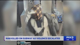 Man fatally stabbed in the neck on subway near Penn Station: NYPD