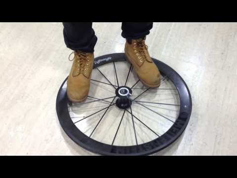 Mikel kolino: lightweight meilenstein "irrompibles"