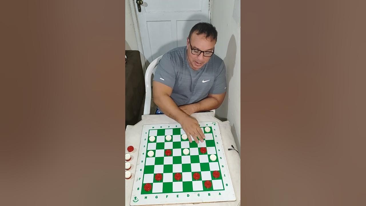 Como calcular golpes no jogo de damas #jogodedamas #checkers 