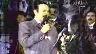 Antonio Aguilar y Flor Silvestre La Media Vuelta parte 17