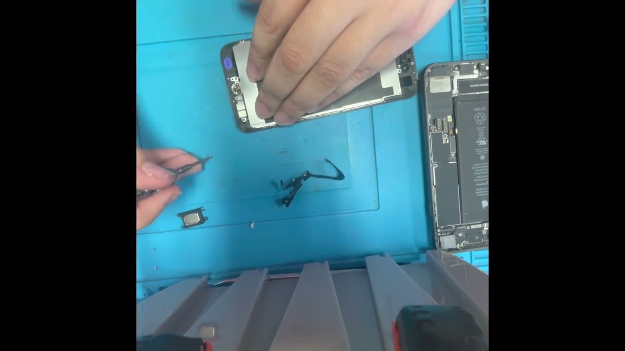 iPhone 8 screen replacement