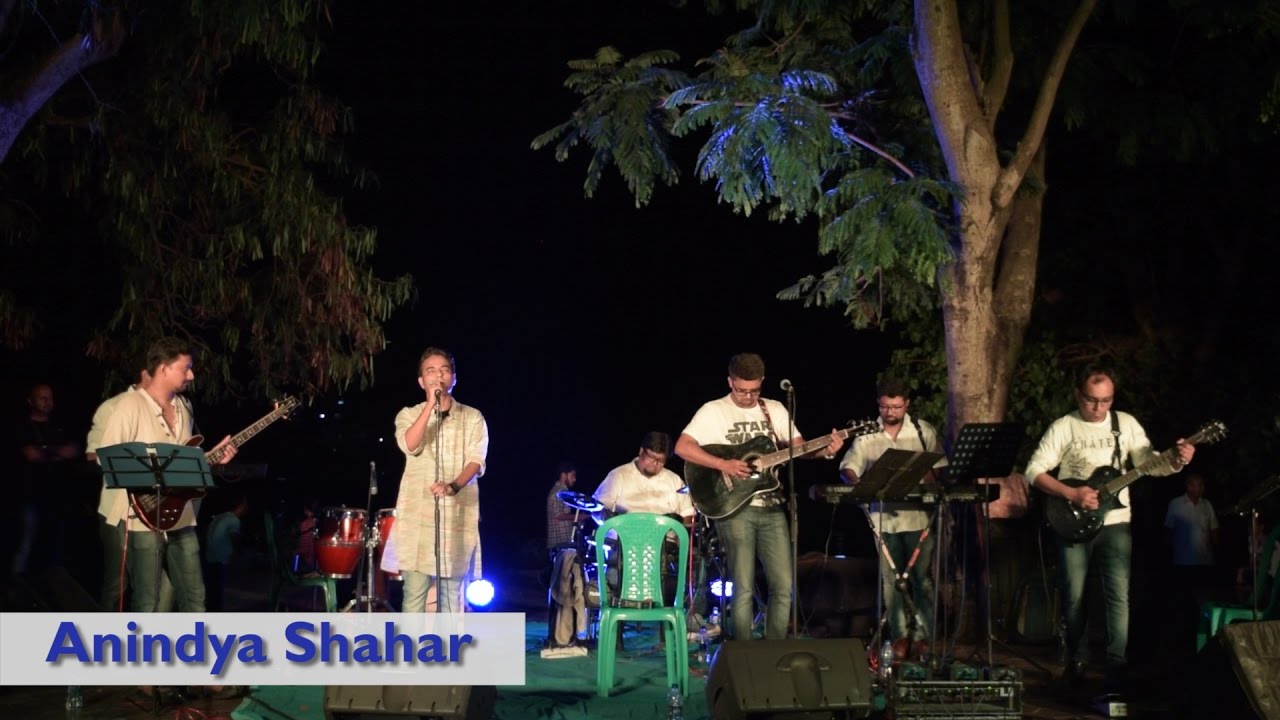 Live In Lakes Ki Debo Bol Toke by Anindya Shahar Bose