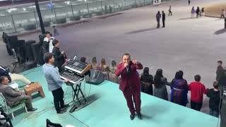 Hozan Heki̇m Çakmak Ai̇lesi̇ni̇n Mutlu Günü Çi̇fti̇mi̇ze Mutlulular Di̇leri̇z First Class Düğün Salonu Gewer