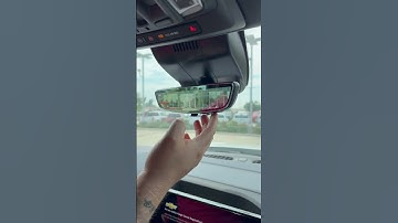 Does your truck have the digital rear-view mirror? #fivestarchevrolet #digital #chevy