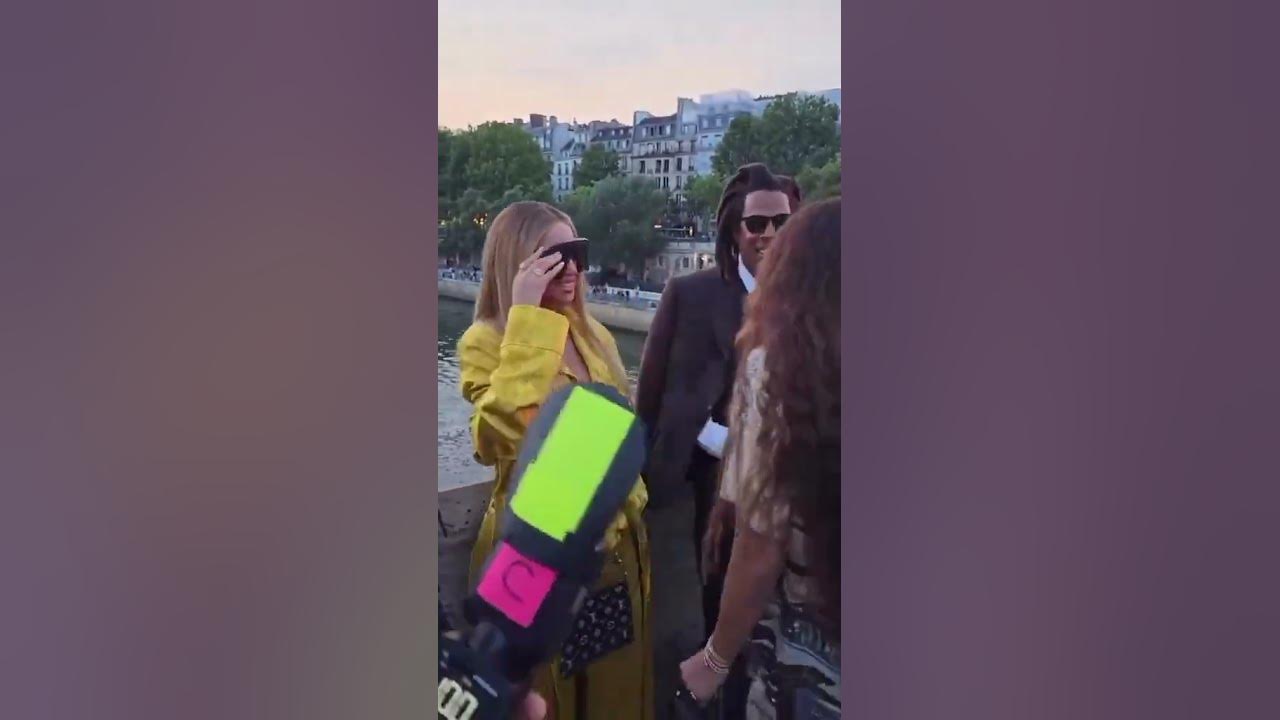 Beyoncé Wears a Fabulous Yellow Suit to Louis Vuitton's Show