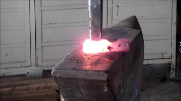 Forging adze
